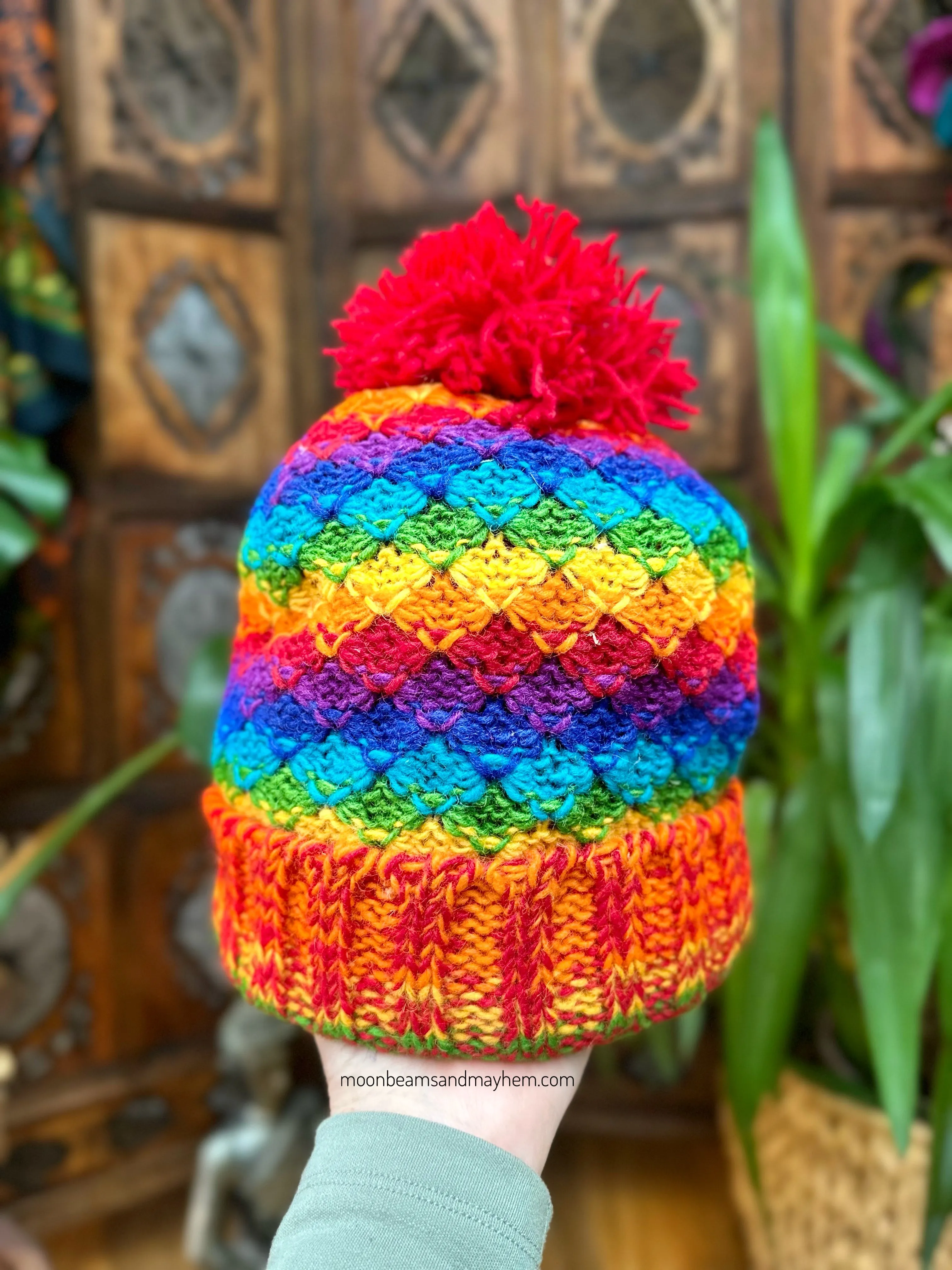 COLOUR BOMB FLEECE LINED BEANIE HAT