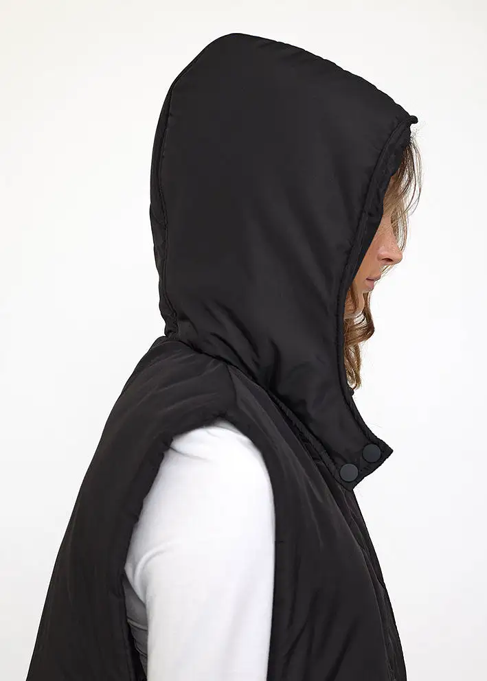 Esmé Studios Alexa Hood Vest - Black