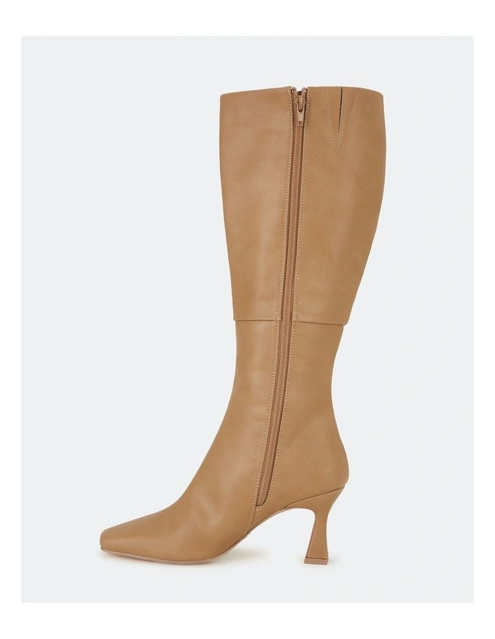 Octavia Boots in Camel