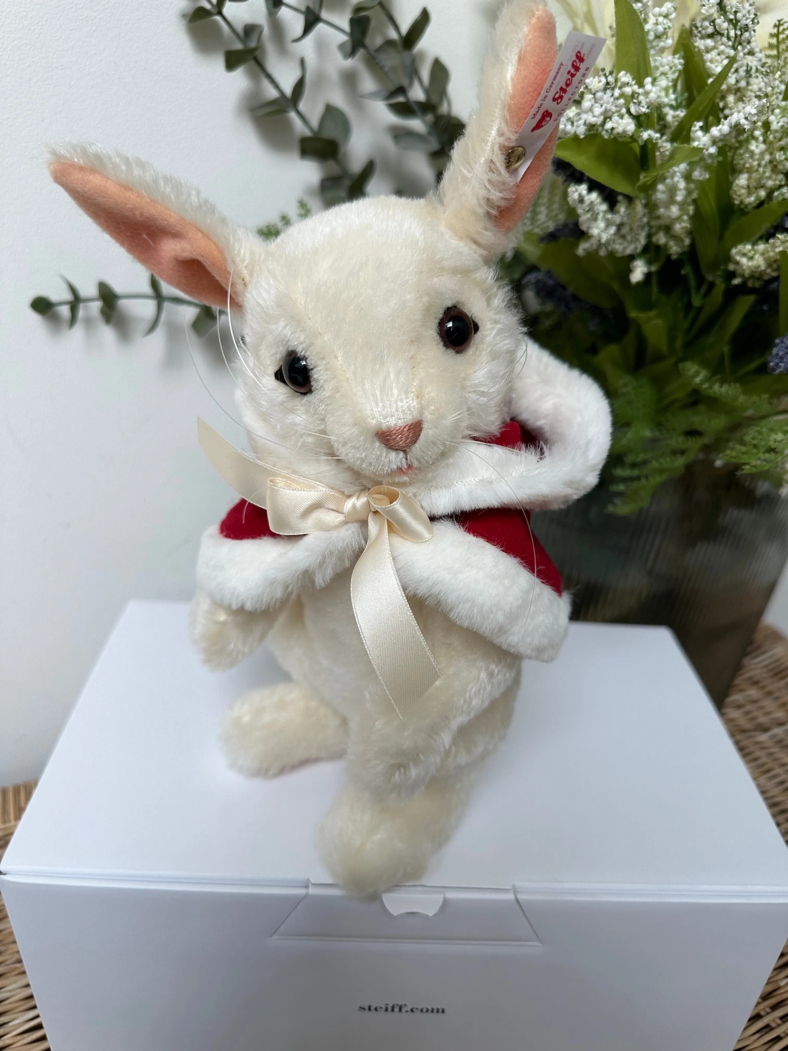 Steiff Limited Edition Christmas Rabbit 2024 New Release No 54