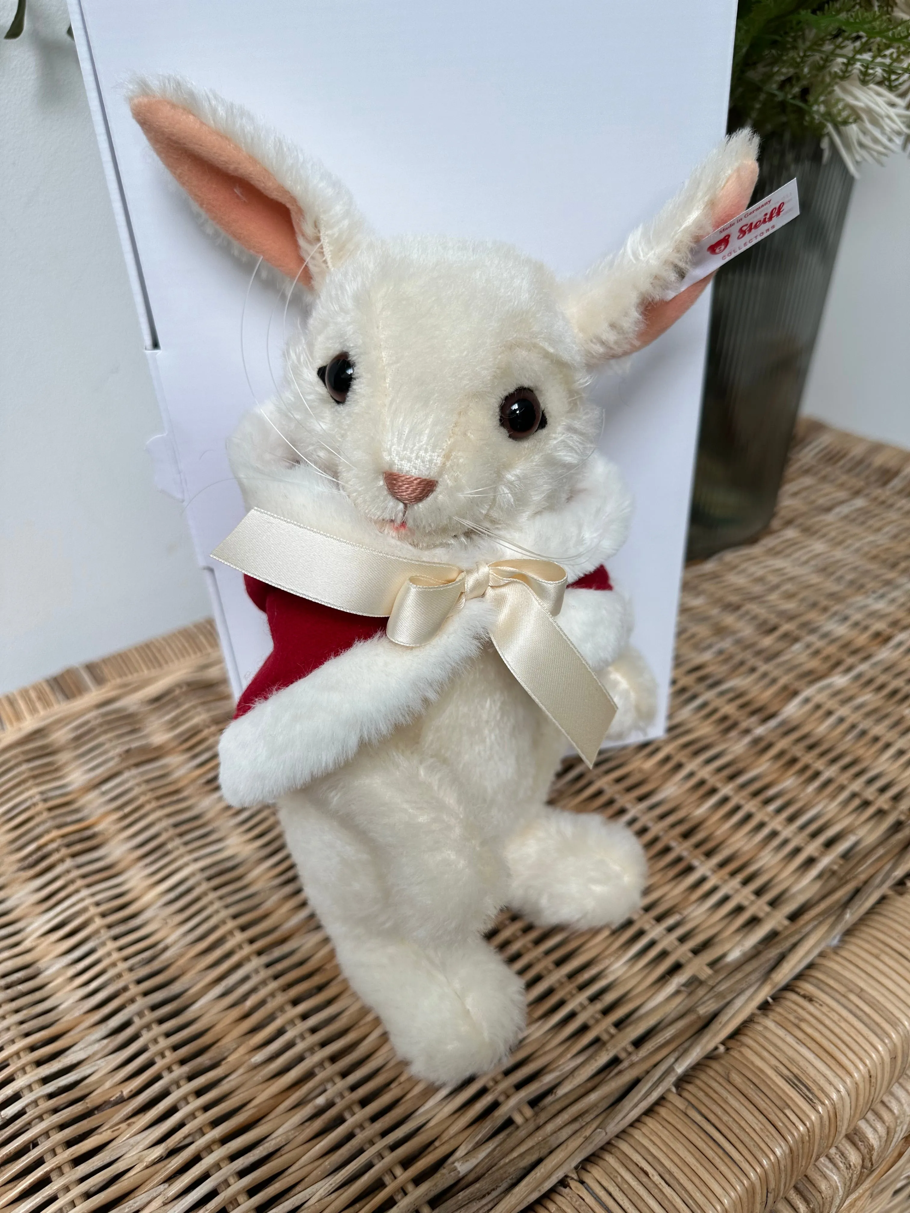 Steiff Limited Edition Christmas Rabbit 2024 New Release No 54