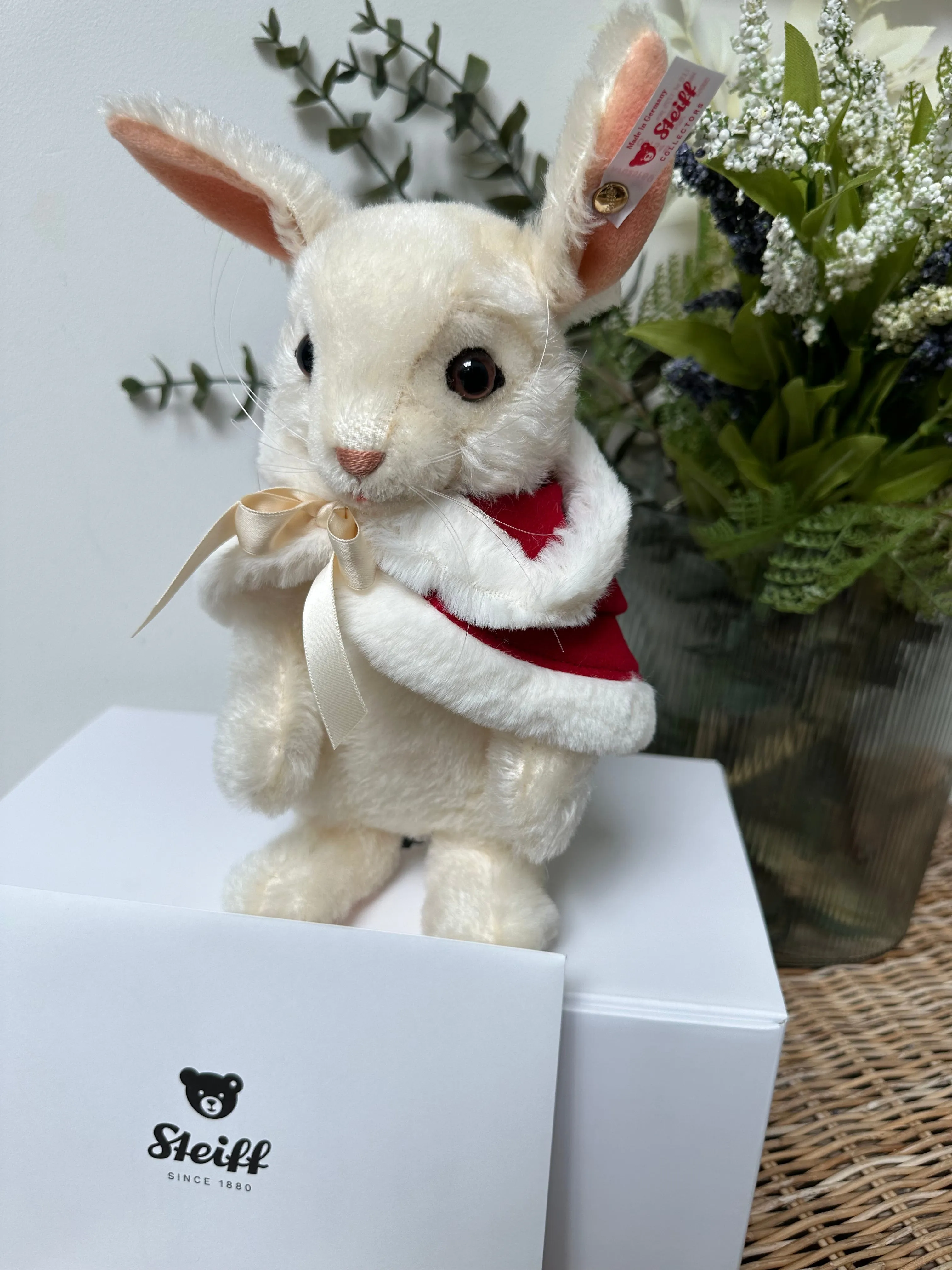 Steiff Limited Edition Christmas Rabbit 2024 New Release No 54