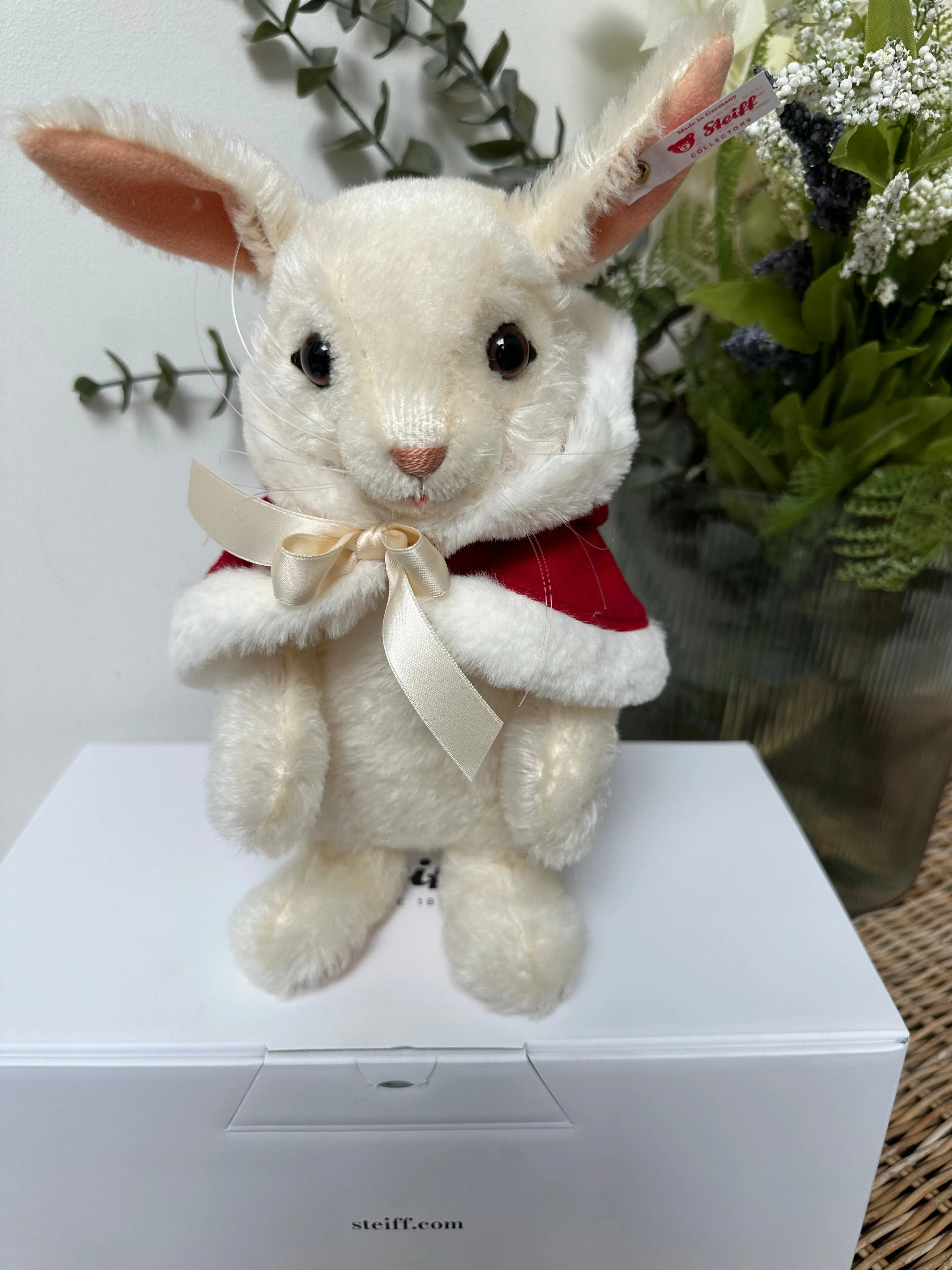 Steiff Limited Edition Christmas Rabbit 2024 New Release No 54